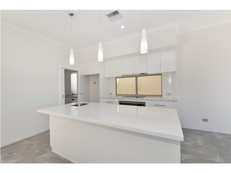 3 Cocoa Pass, Iluka WA 6028 First North Real Estate Leased