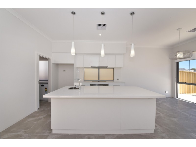 3 Cocoa Pass, Iluka WA 6028 First North Real Estate Leased