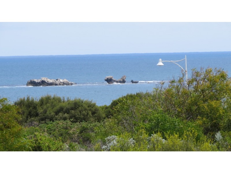 9 Schnapper Court, Burns Beach WA 6028