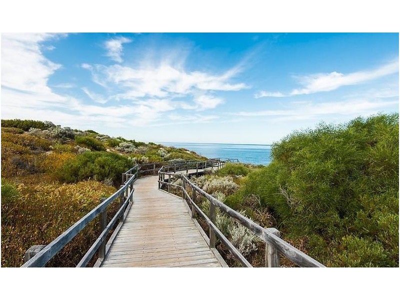 9 Schnapper Court, Burns Beach WA 6028