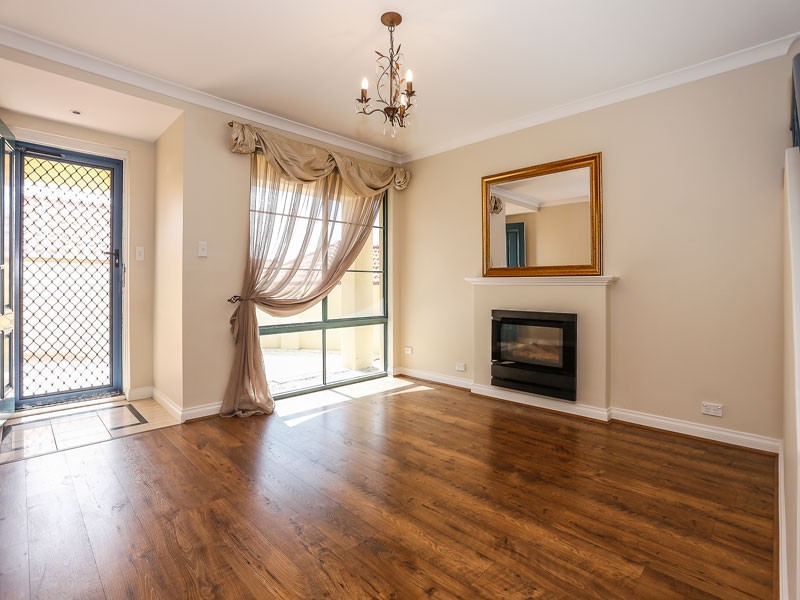 12/20 Long Island Pass, Connolly WA 6027