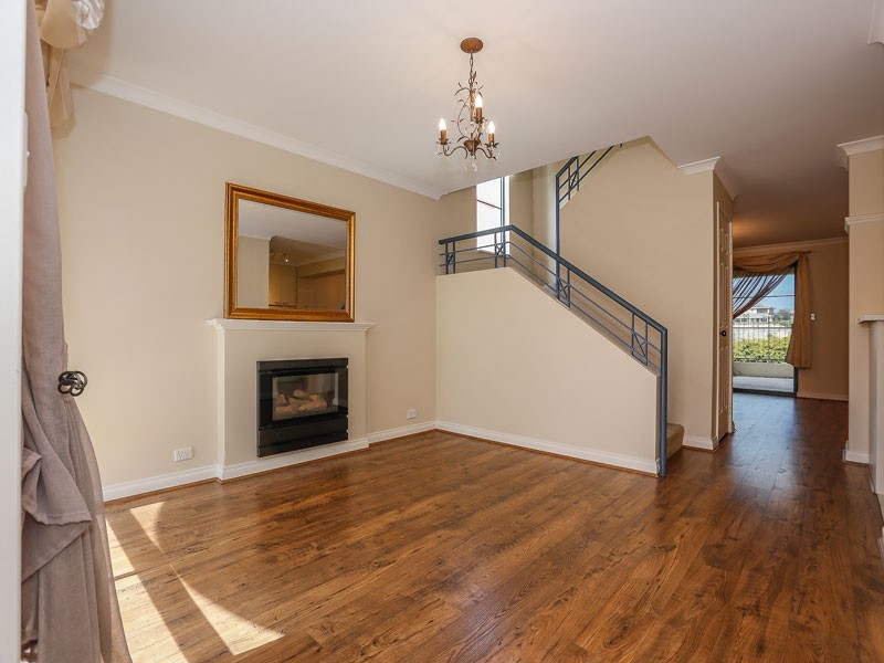 12/20 Long Island Pass, Connolly WA 6027