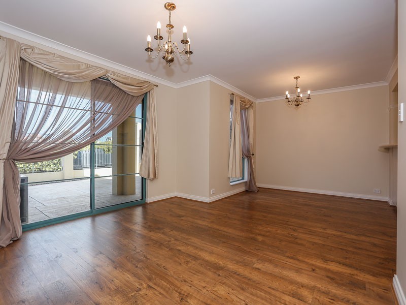 12/20 Long Island Pass, Connolly WA 6027