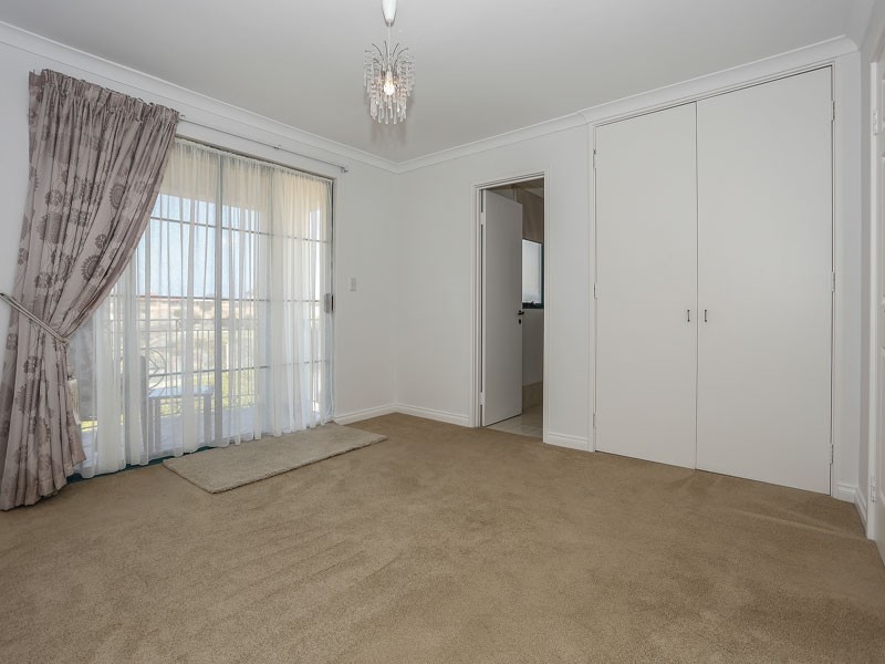 12/20 Long Island Pass, Connolly WA 6027