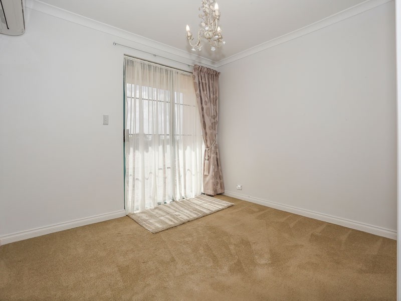 12/20 Long Island Pass, Connolly WA 6027