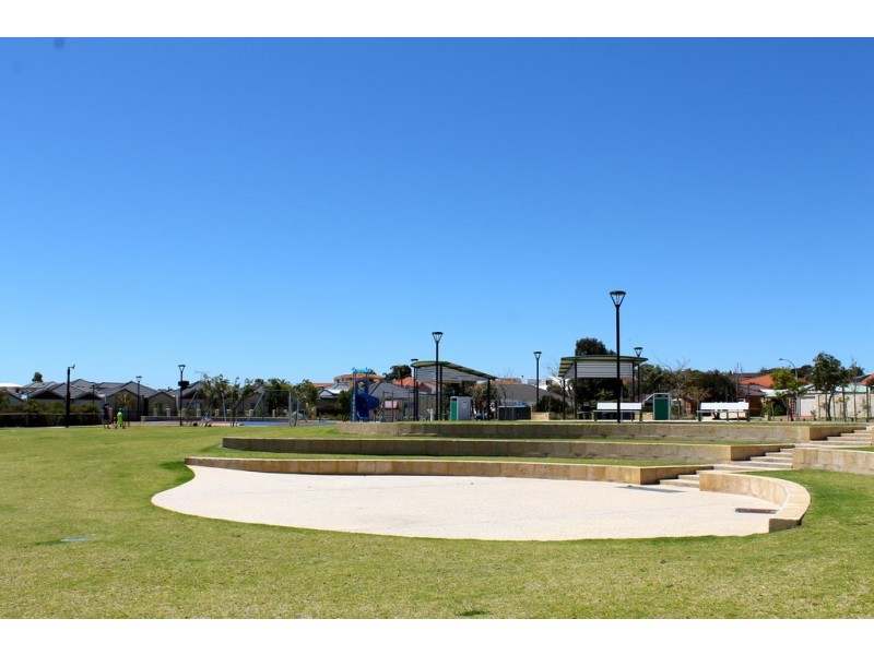 2 Guardian Loop, Currambine WA 6028