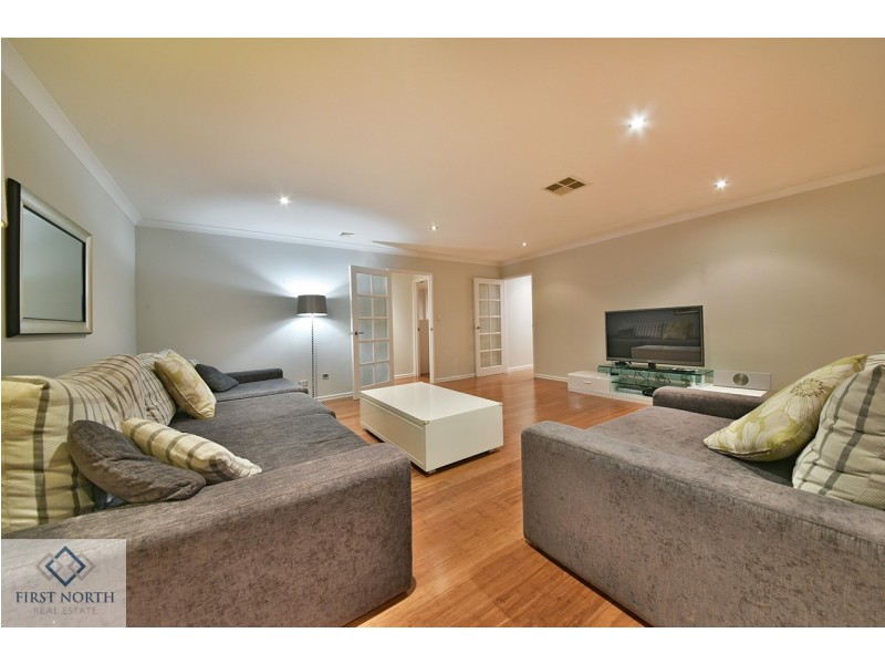 49 Tandara Fairway, Tapping WA 6065