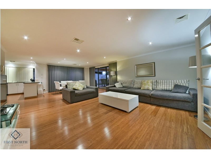 49 Tandara Fairway, Tapping WA 6065