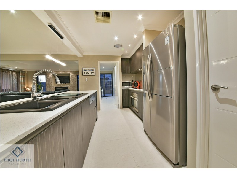 88 Clarkson Avenue, Tapping WA 6065