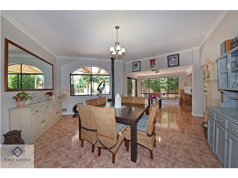 52 Golf Links Drive, Carramar WA 6031