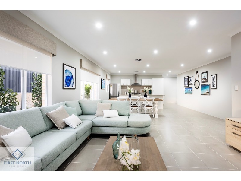 12 Radiant Glade, Eglinton WA 6034