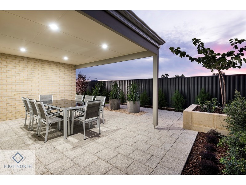 12 Radiant Glade, Eglinton WA 6034