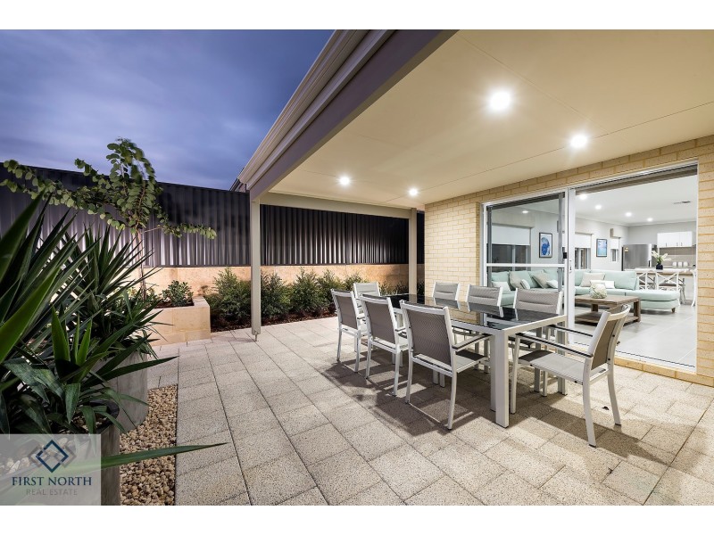 12 Radiant Glade, Eglinton WA 6034