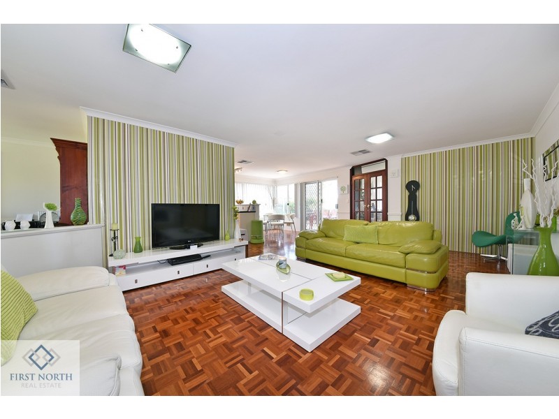 52 La Grange Loop, Currambine WA 6028
