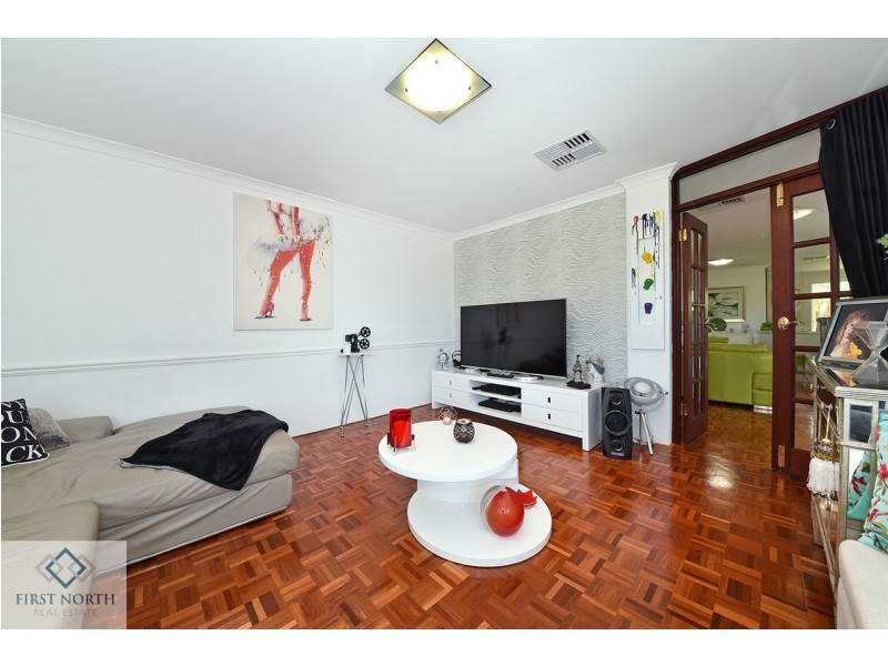 52 La Grange Loop, Currambine WA 6028