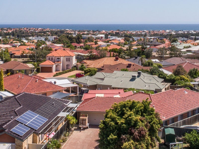 17 Highcliffe Rise, Currambine WA 6028