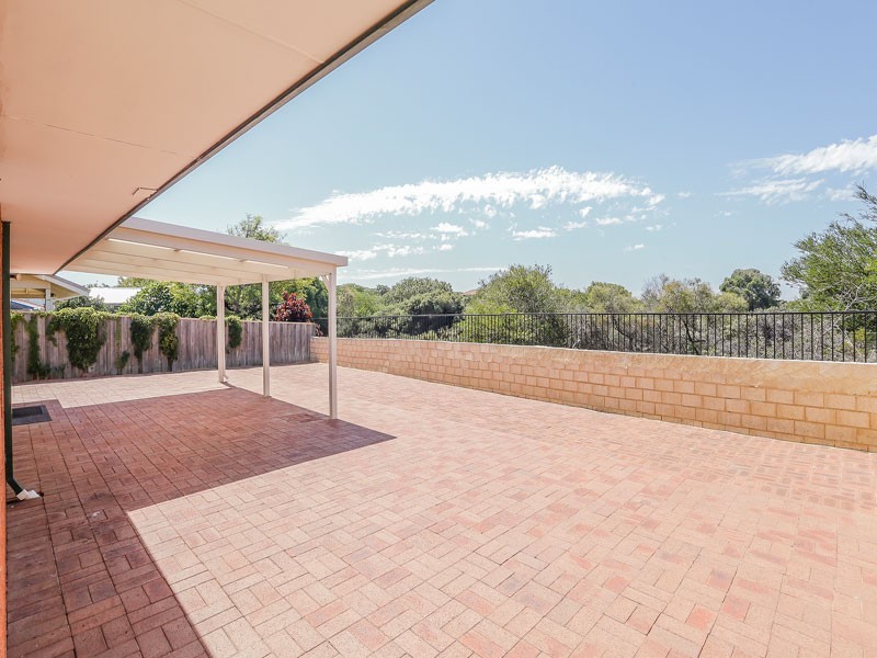 17 Highcliffe Rise, Currambine WA 6028