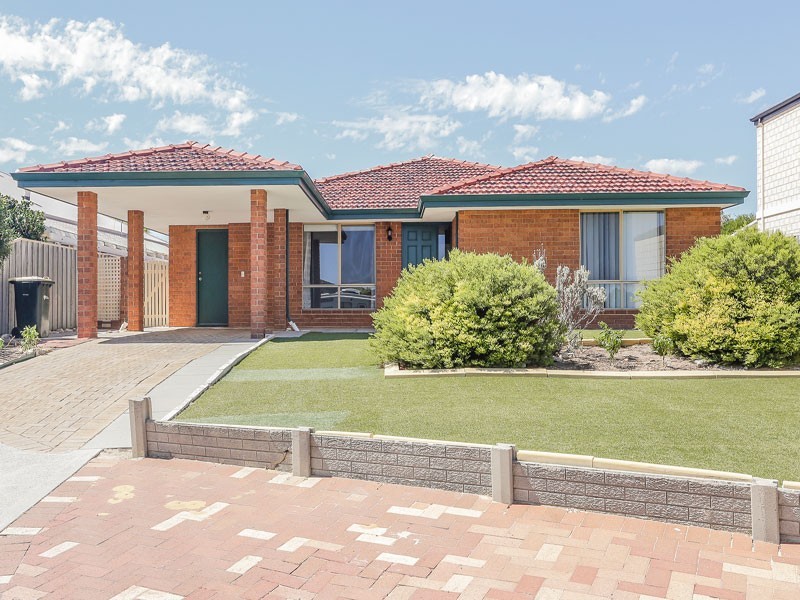 17 Highcliffe Rise, Currambine WA 6028