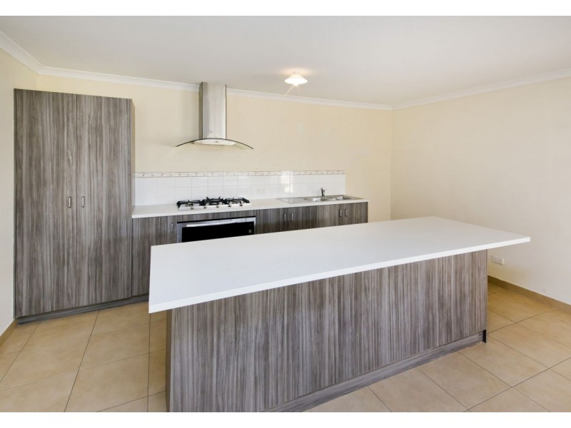 30 Arthur Road, Wattle Grove WA 6107