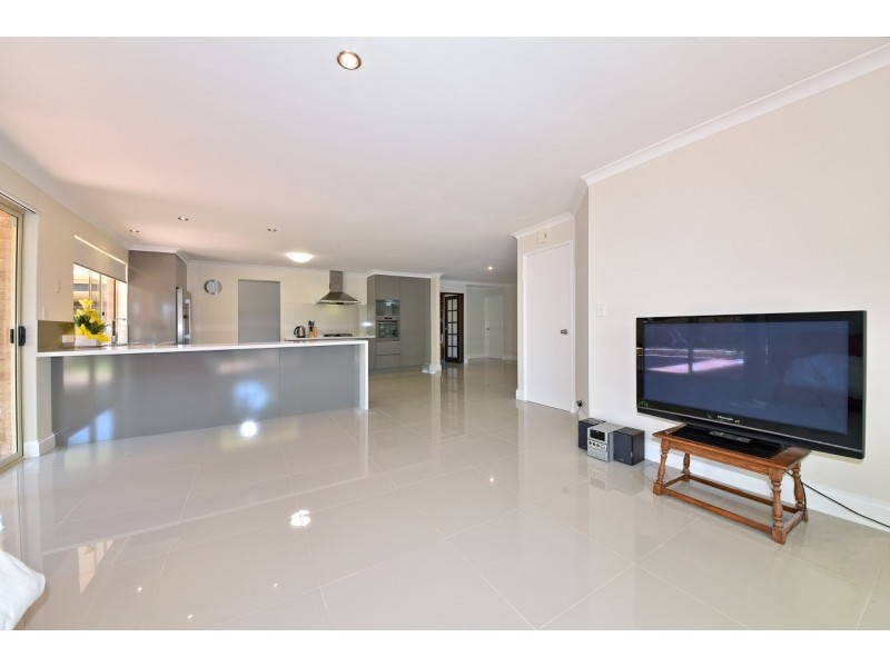 19 Marco Polo Mews, Currambine WA 6028