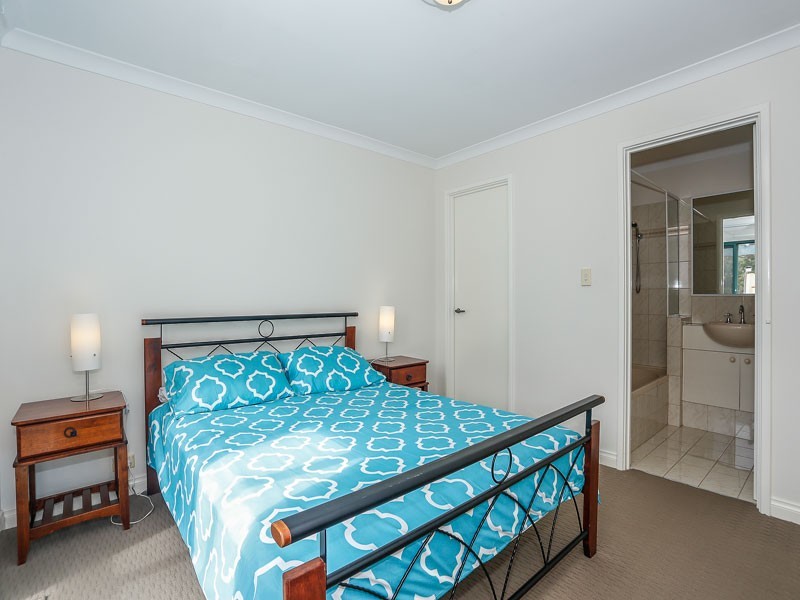 54 Long Island Pass, Connolly WA 6027