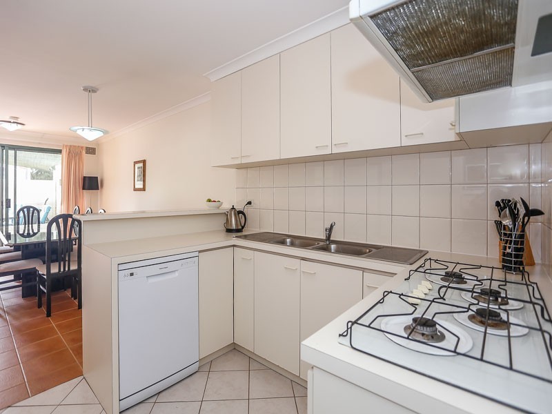 54 Long Island Pass, Connolly WA 6027