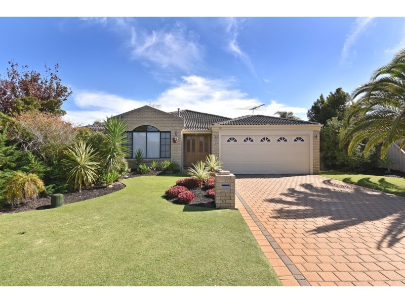 31 Iandra Loop, Carramar WA 6031