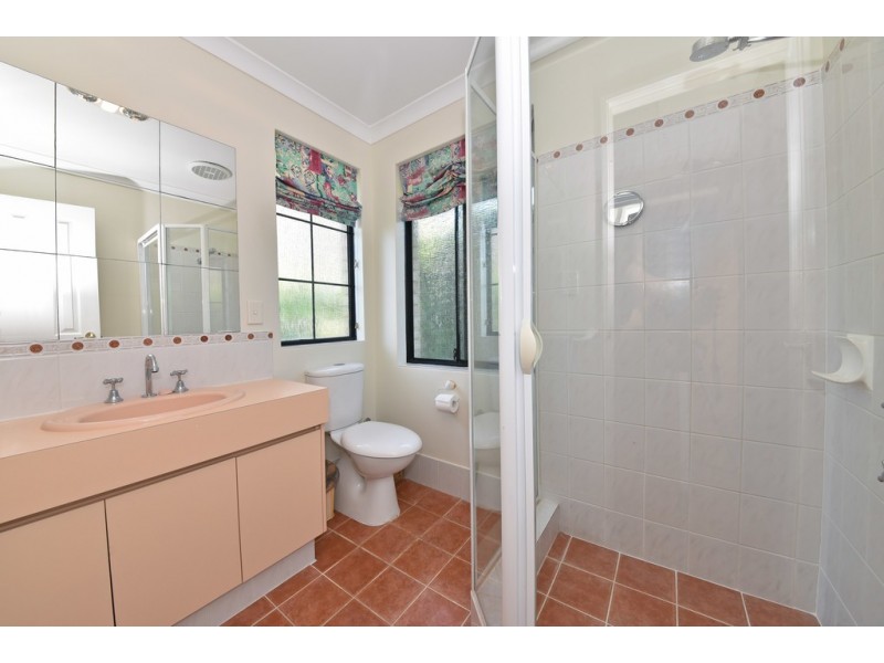 31 Iandra Loop, Carramar WA 6031