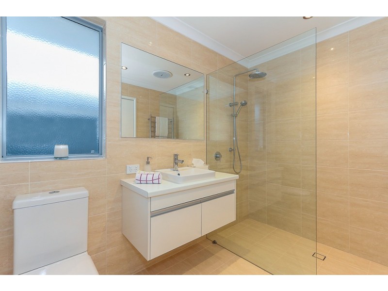 24 Marlinspike Boulevard, Jindalee WA 6036