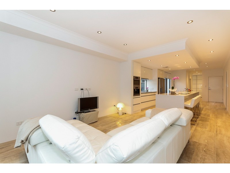 24 Marlinspike Boulevard, Jindalee WA 6036