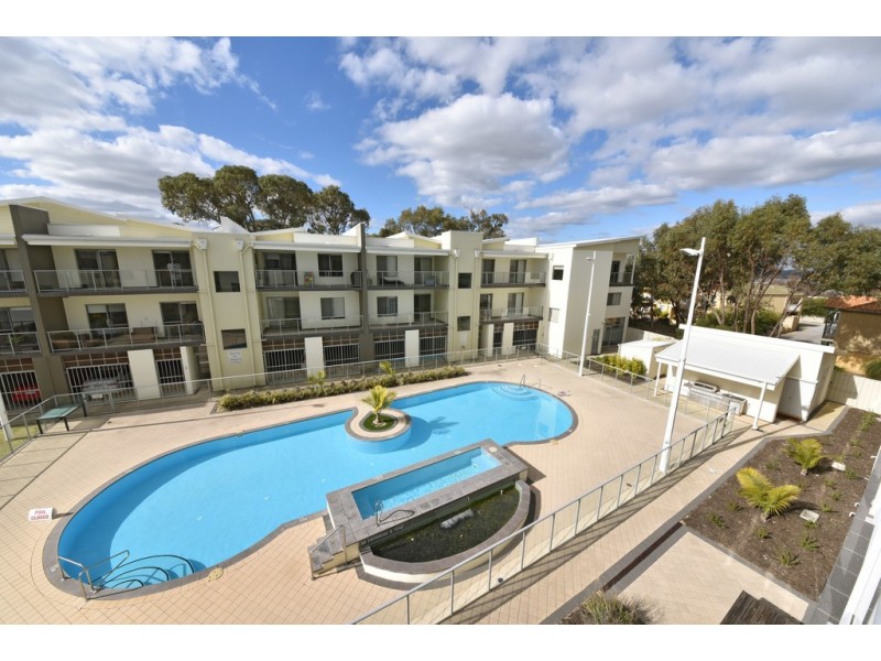 15/88 Lakeside Drive, Joondalup WA 6027