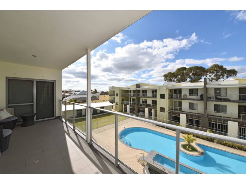 15/88 Lakeside Drive, Joondalup WA 6027