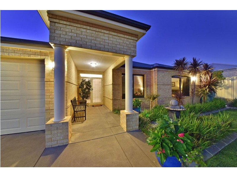 36 Galileo Avenue, Tapping WA 6065