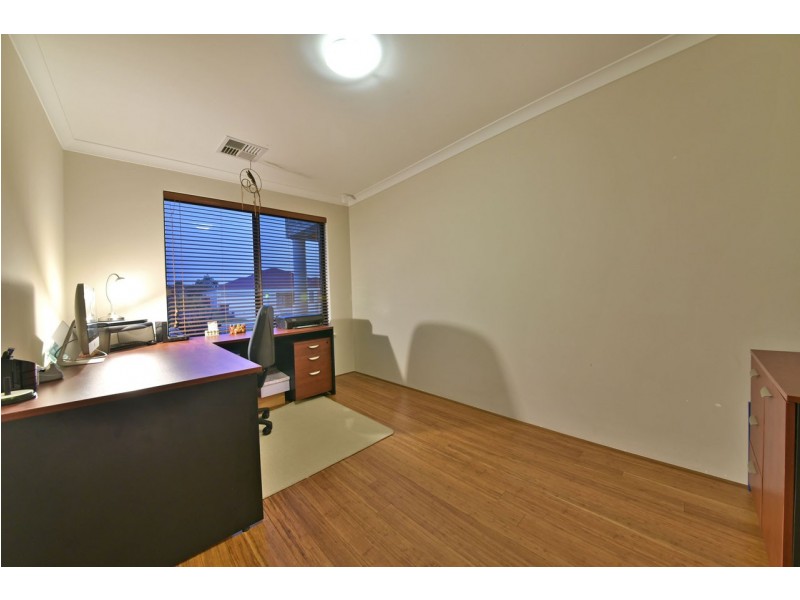 36 Galileo Avenue, Tapping WA 6065