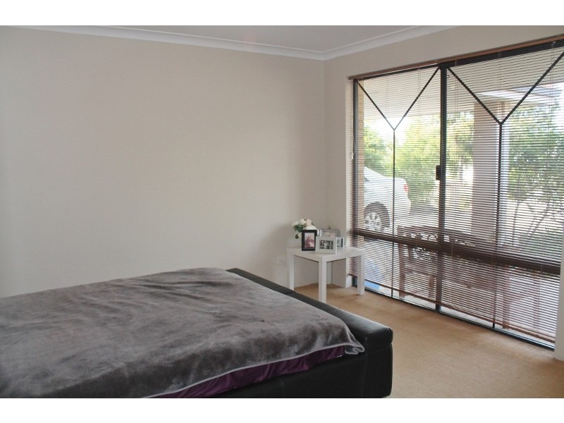 413 Kingsway, Landsdale WA 6065