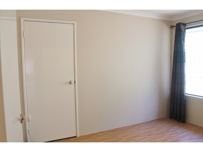 413 Kingsway, Landsdale WA 6065