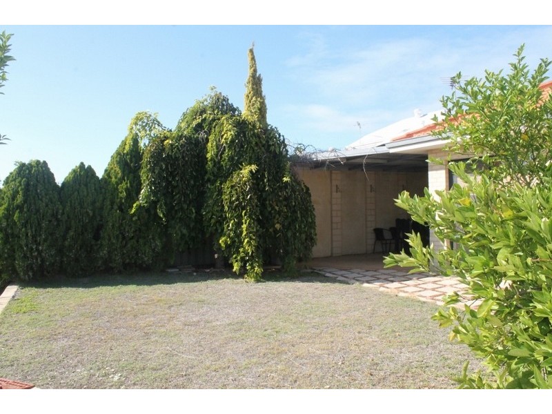 413 Kingsway, Landsdale WA 6065