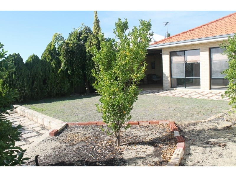 413 Kingsway, Landsdale WA 6065