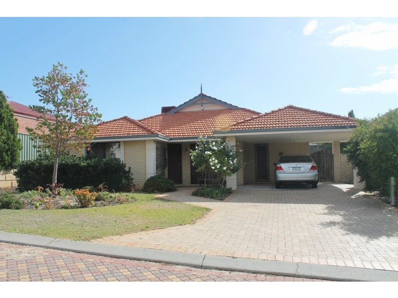 413 Kingsway, Landsdale WA 6065