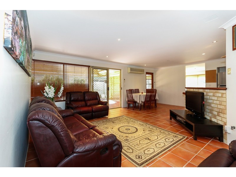 23 Waring Green, Clarkson WA 6030