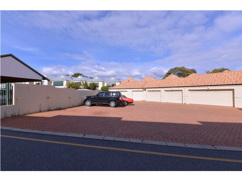 9 Grand Boulevard, Joondalup WA 6027