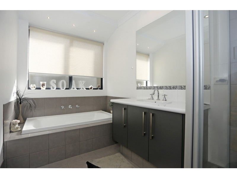 47 Pulchella Ramble, Banksia Grove WA 6031