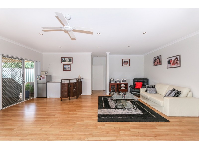 11 Brunswick Circuit, Banksia Grove WA 6031