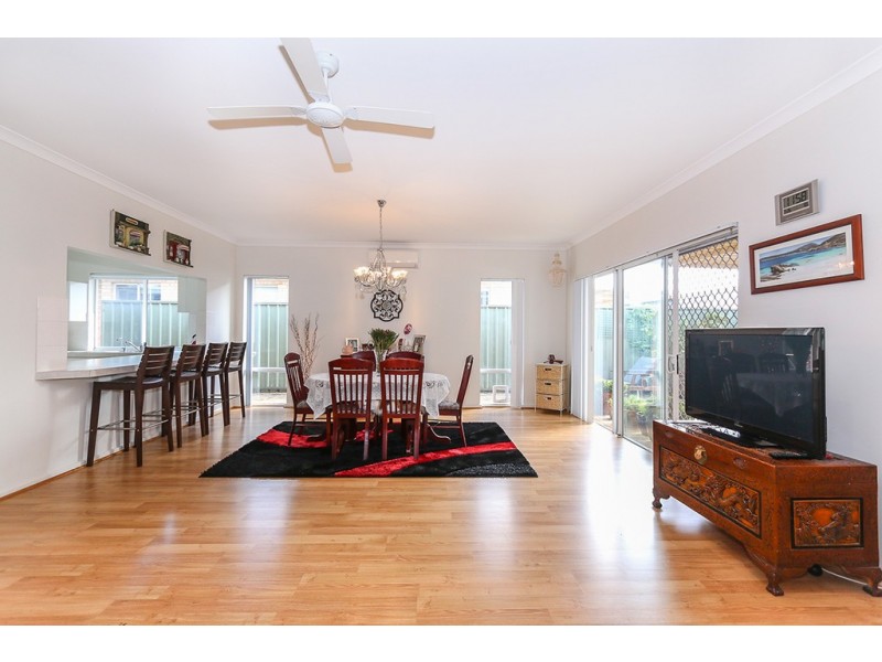 11 Brunswick Circuit, Banksia Grove WA 6031