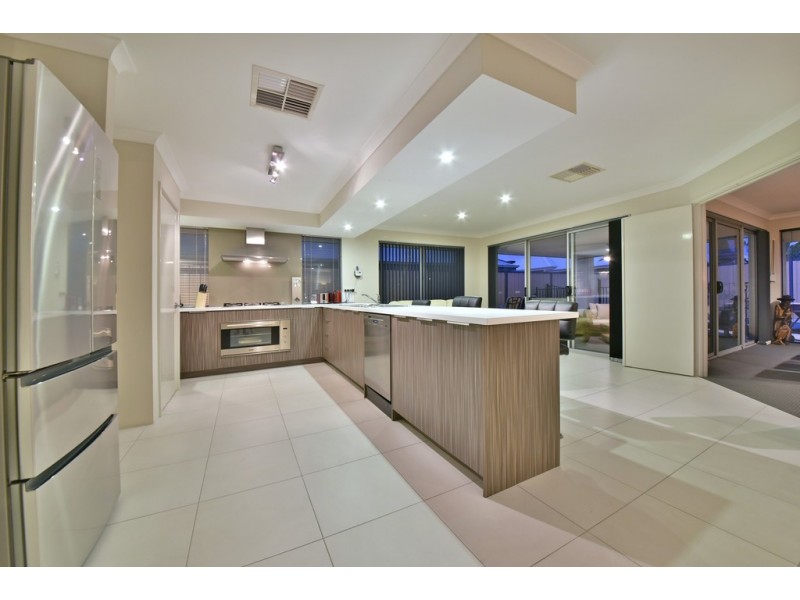 19 Goshawk Street, Tapping WA 6065