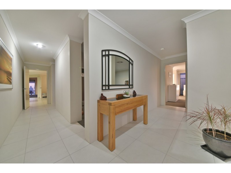 19 Goshawk Street, Tapping WA 6065