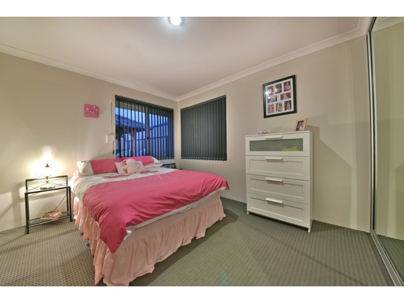 19 Goshawk Street, Tapping WA 6065