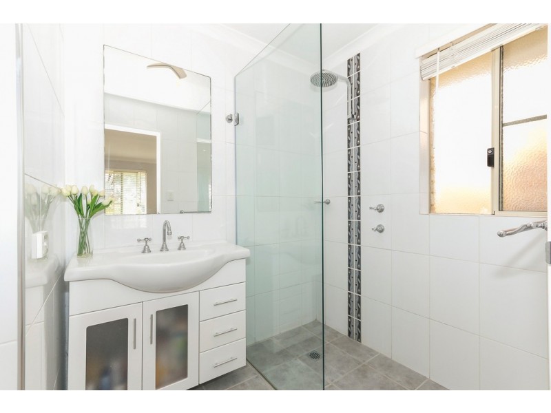 40 Abbeville  Circle, Mindarie WA 6030