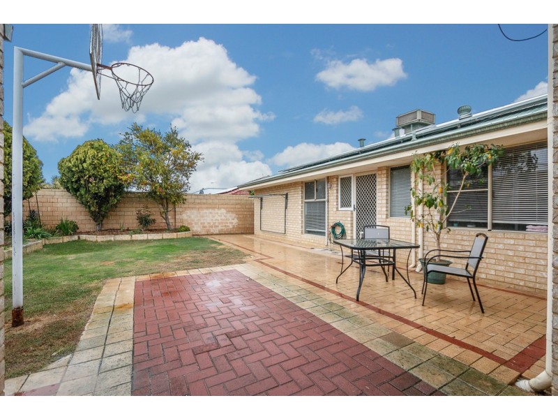 40 Abbeville  Circle, Mindarie WA 6030