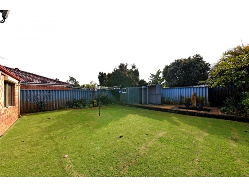 18 Sandilands Circle, Tapping WA 6065